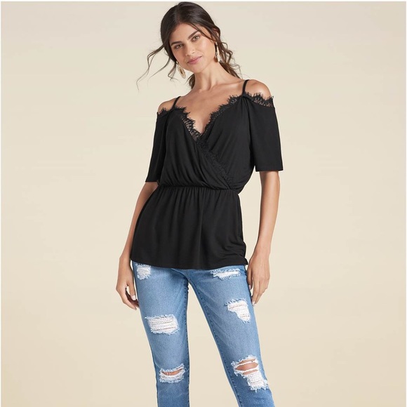 Cold-Shoulder Lace Top - Picture 3 of 5